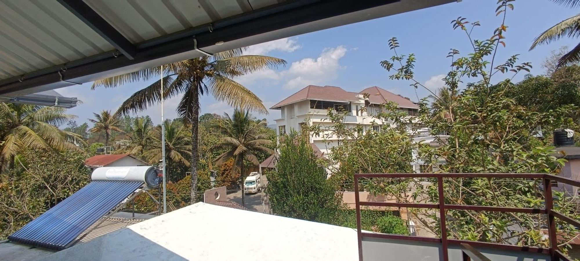 Oriole Homestay Thekkady Kültér fotó
