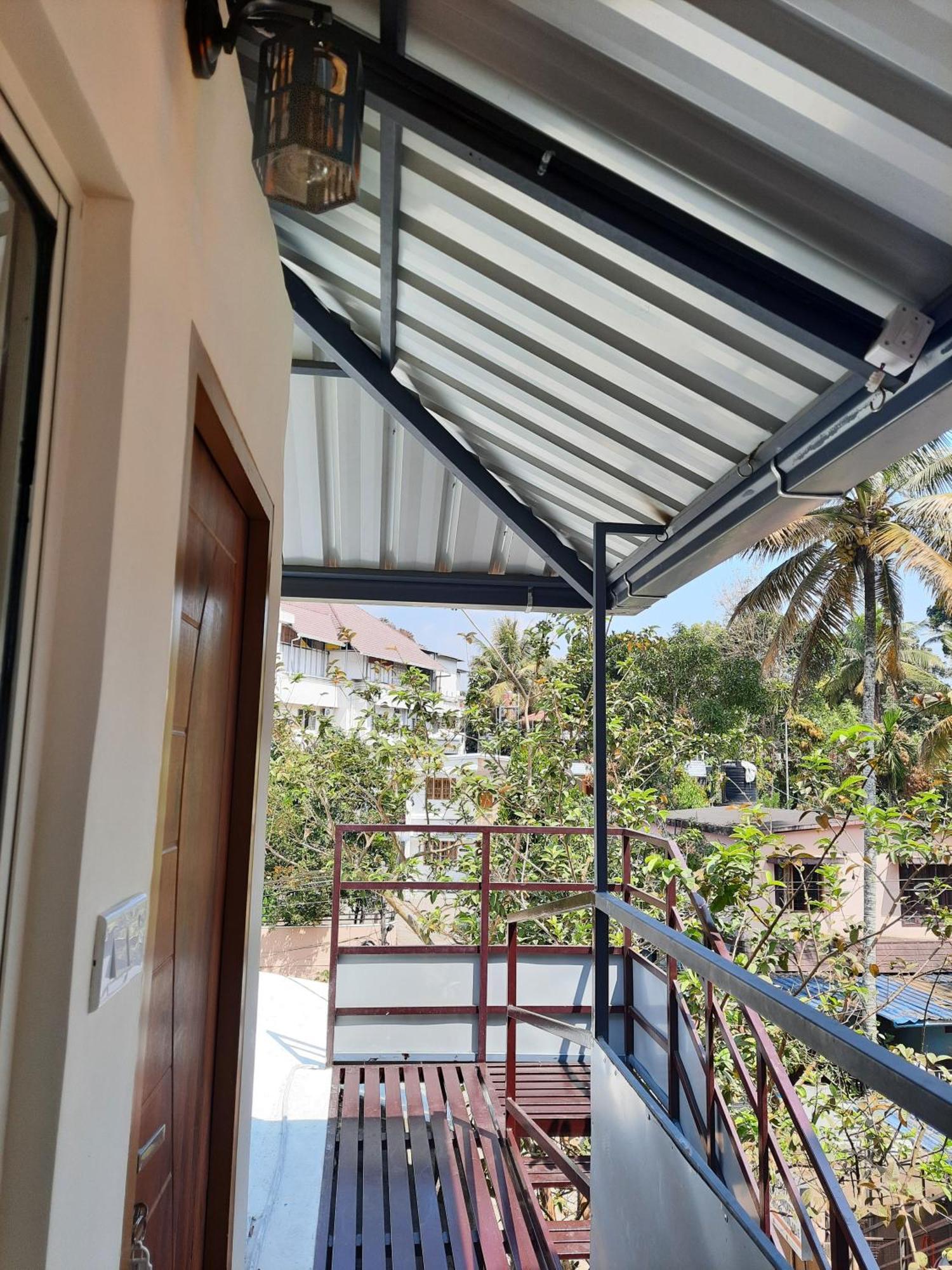 Oriole Homestay Thekkady Kültér fotó