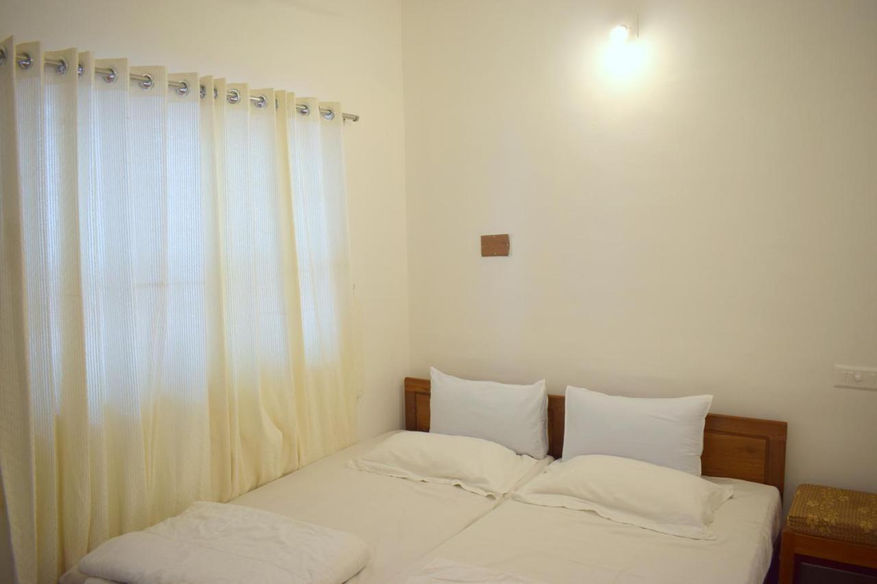 Oriole Homestay Thekkady Kültér fotó